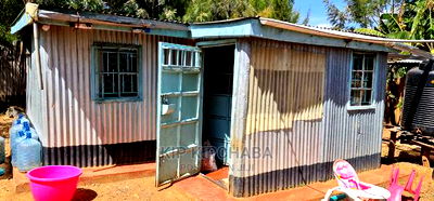 2bdrm Bungalow in Kuinet for Sale - Image 1