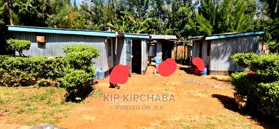 2bdrm Bungalow in Kuinet for Sale - Image 2