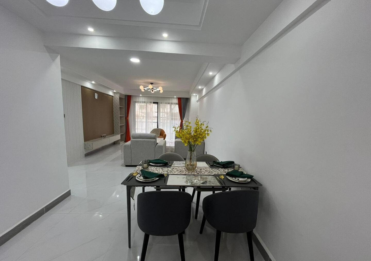 9th Floor 2BR All Ensuite with City Views - Kileleshwa