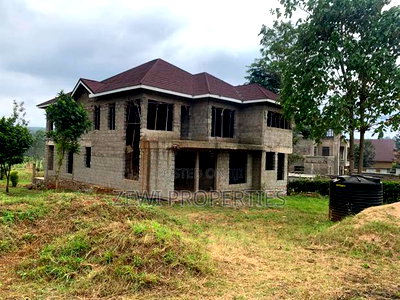 4bdrm Maisonette in Kerarapon for sale - Image 5