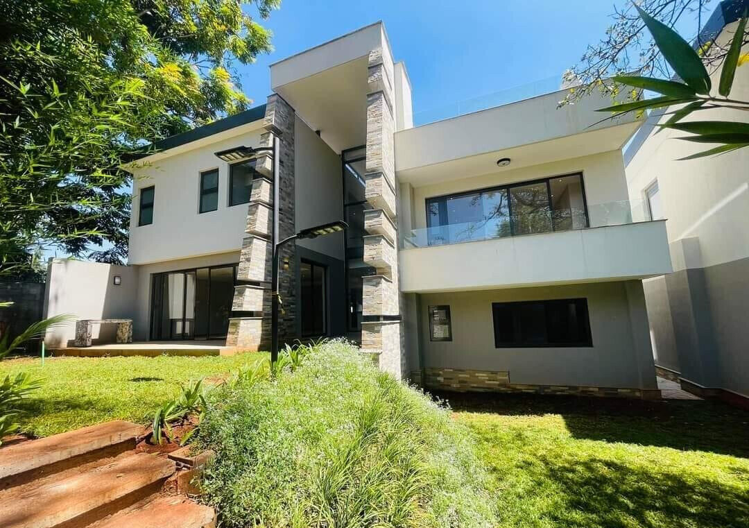 3-Ensuite Townhouse with Study & Pool Access - Lower Kabete
