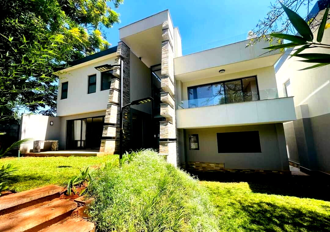 3-Ensuite Townhouse with Study & Pool Access - Lower Kabete