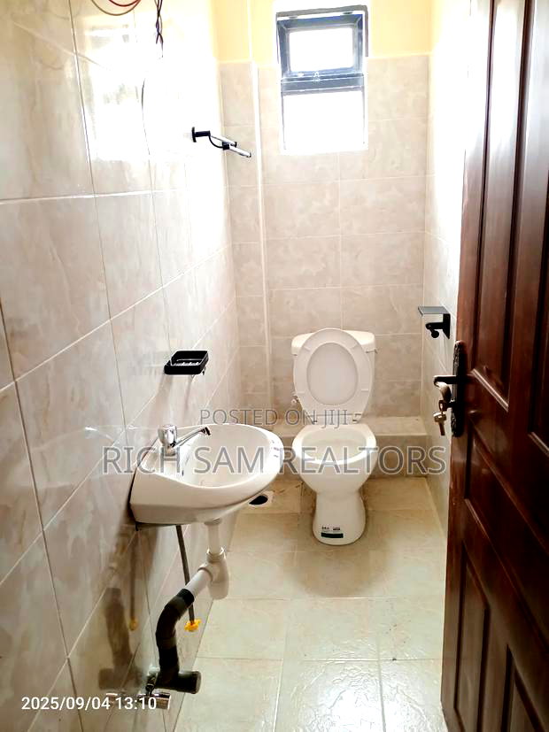 2bdrm Apartment in Olivin Kiamunyi, Menengai West for sale