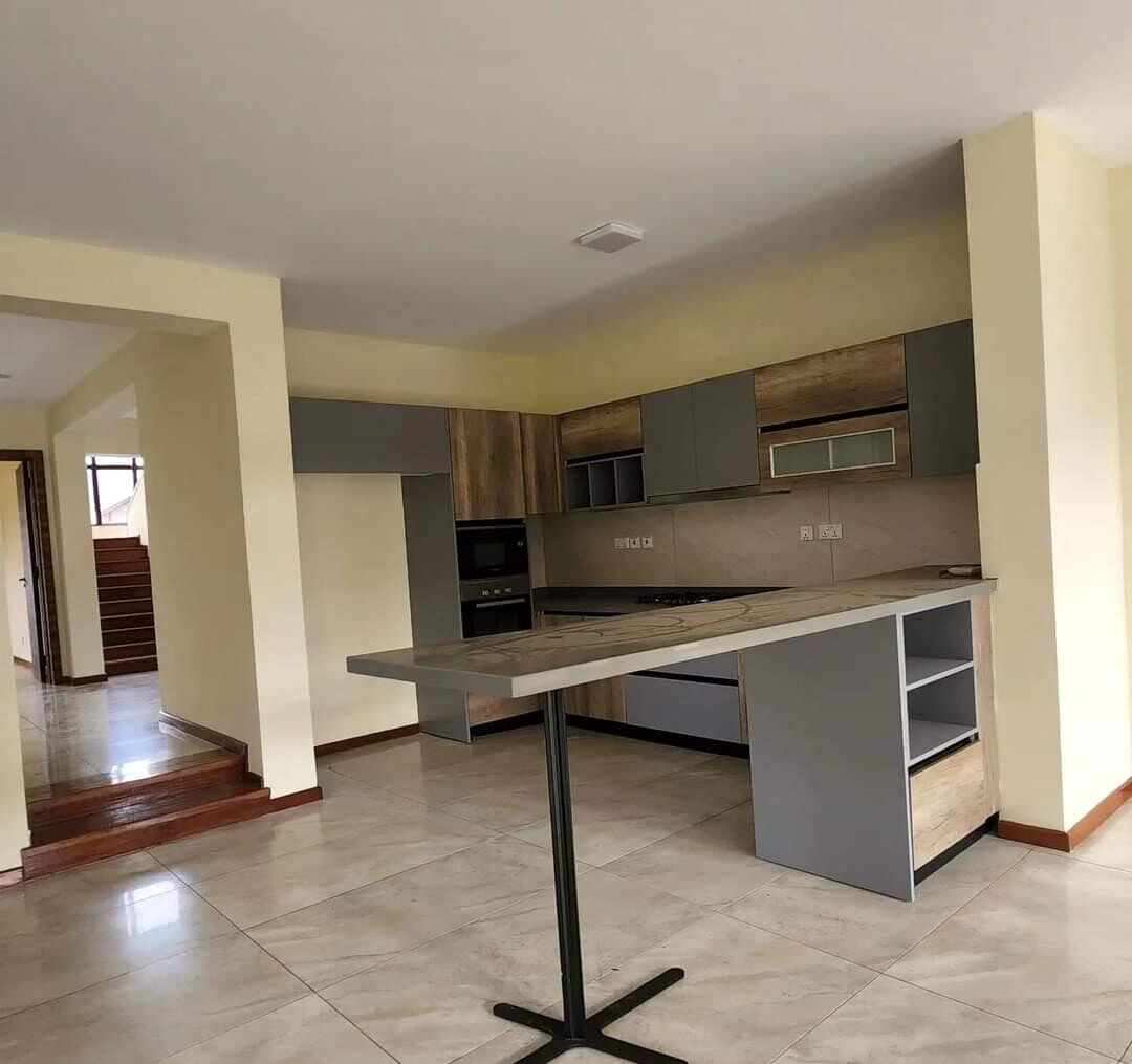 4-Ensuite Villa with Shared Garden & Pool – Heart of Karen