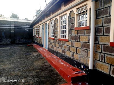 1bdrm House in Kiamunyi, Menengai West for rent - Image 7