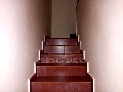 Jacarada Estate Four Bedrooms Maisonatte - Image 5