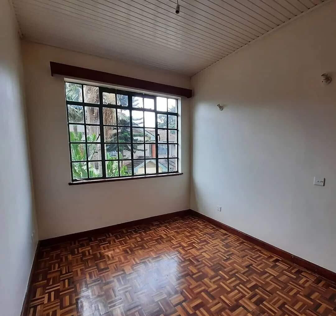 4-Bed Townhouse with Private Garden in Leafy Lavington