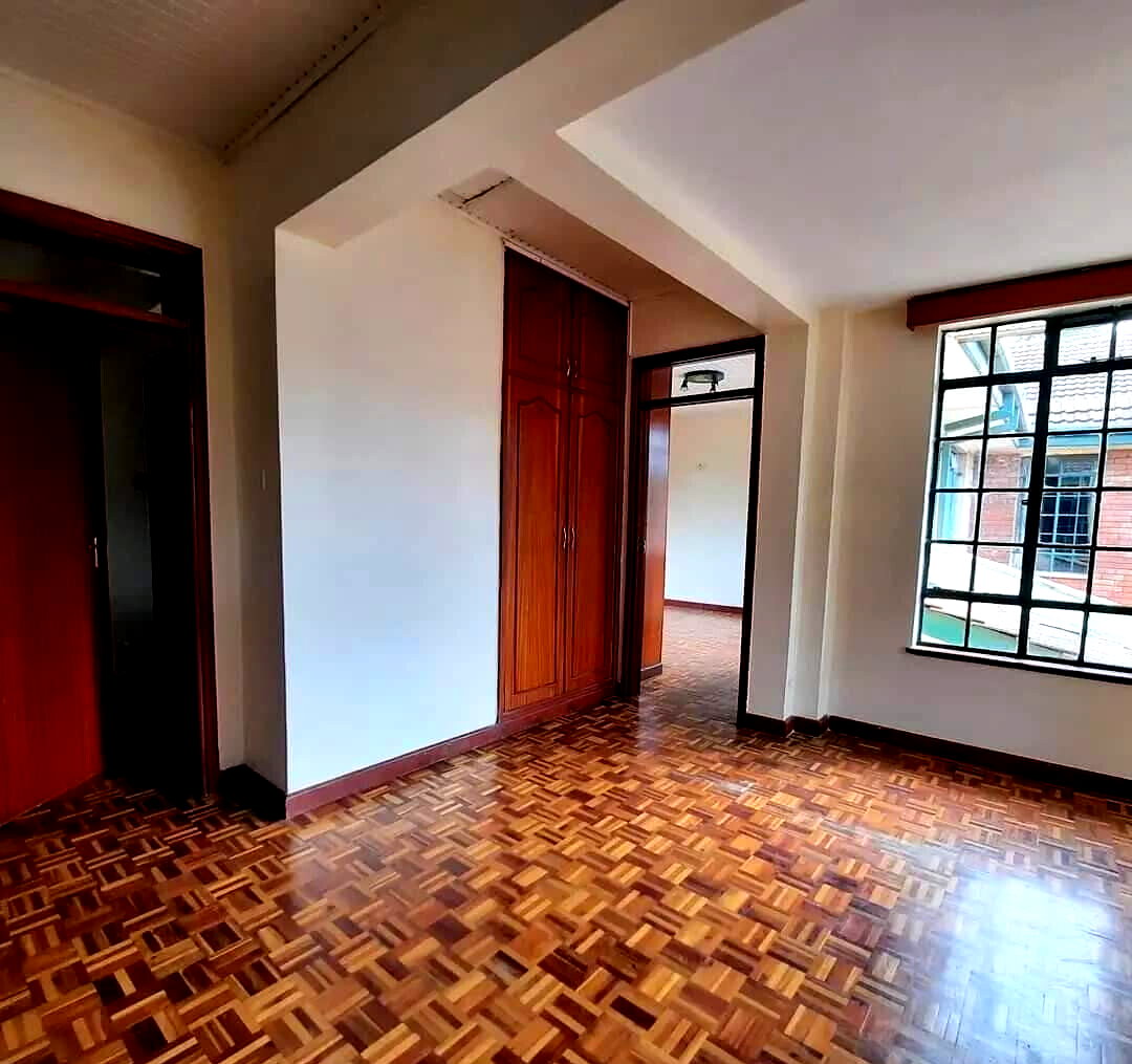 4-Bed Townhouse with Private Garden in Leafy Lavington
