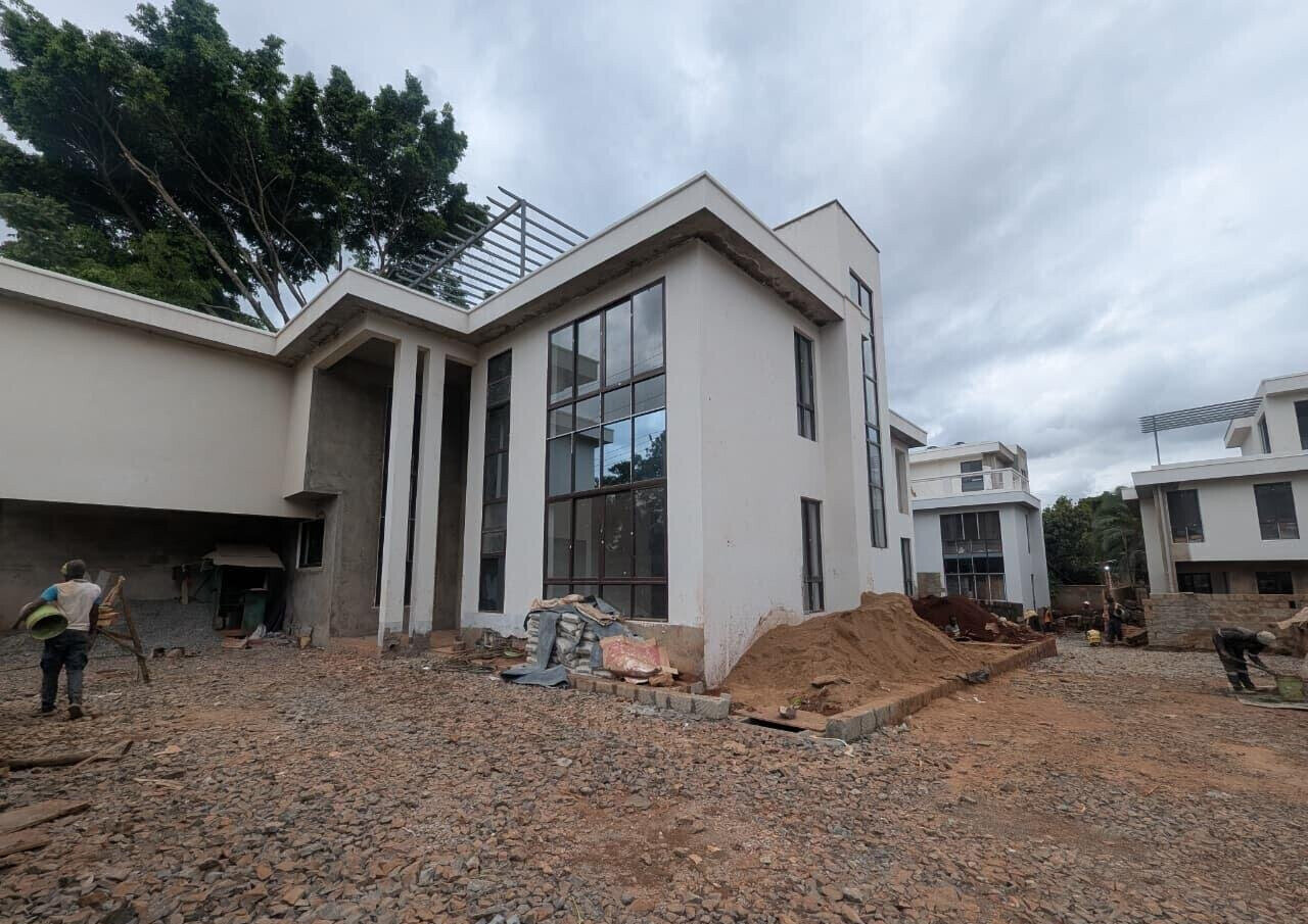 KSh 125M 5BR Townhouse with Garden
