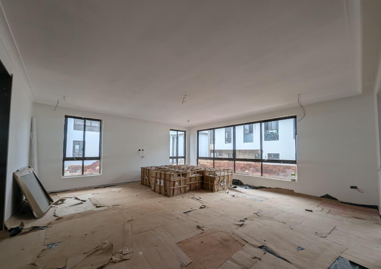 KSh 125M 5BR Townhouse with Garden