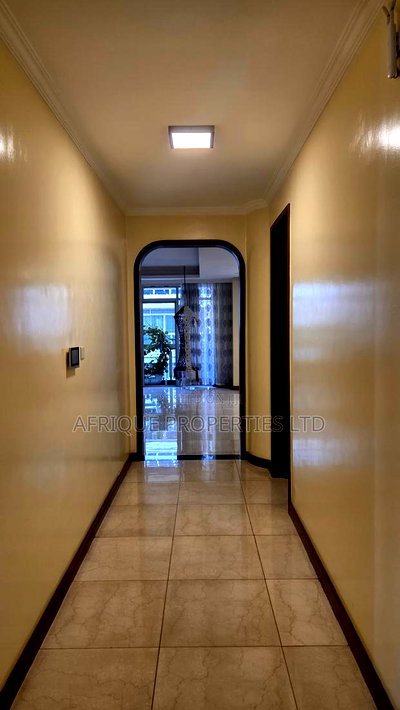4bdrm Apartment in Parklands for sale - Image 15
