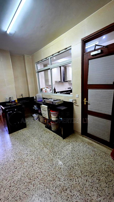 4bdrm Apartment in Parklands for sale - Image 11