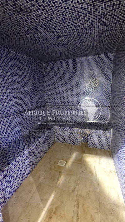 4bdrm Apartment in Parklands for sale - Image 14