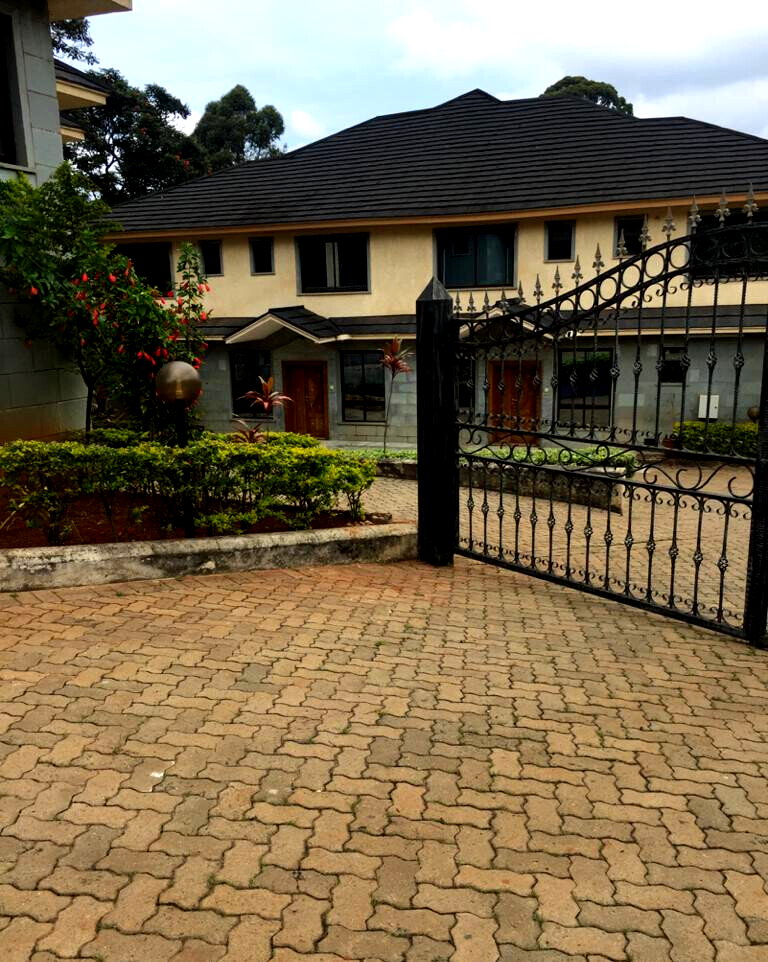 UN Security Townhouse 5 Mins to Village Market - Spring Valley