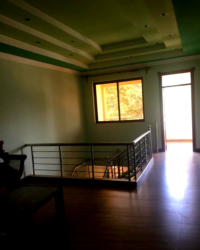 UN Security Townhouse 5 Mins to Village Market - Spring Valley