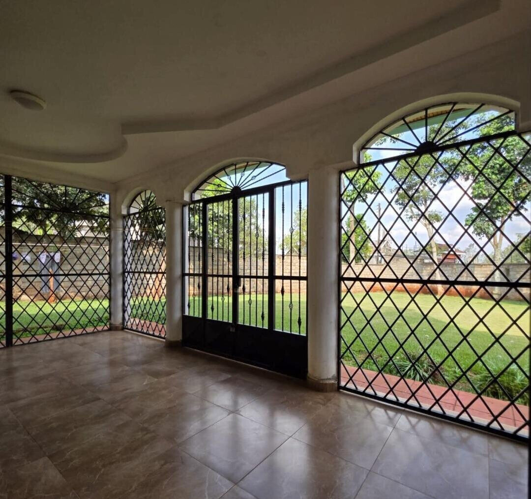 Old Muthaiga 4-Bed on 2 Acres with Guest House & Pool