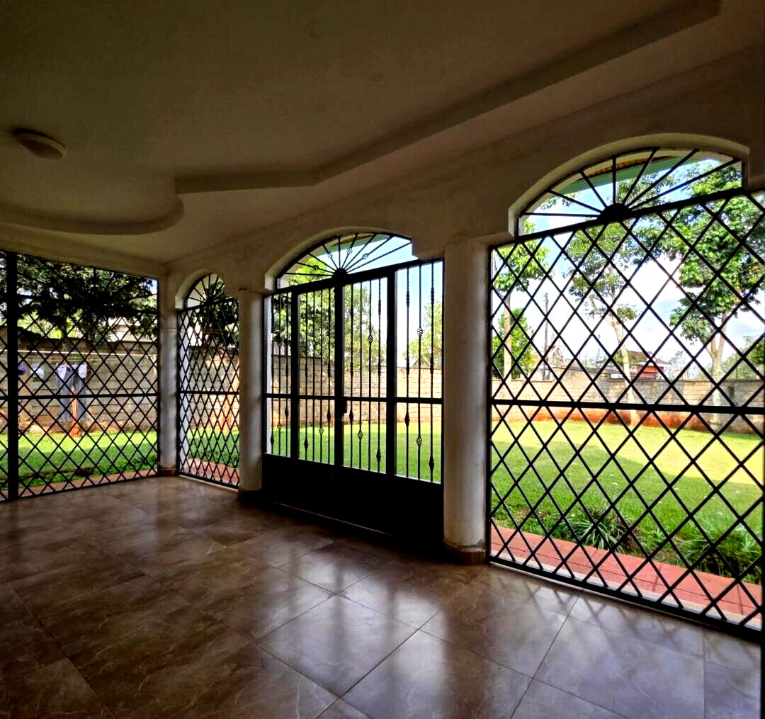 Old Muthaiga 4-Bed on 2 Acres with Guest House & Pool