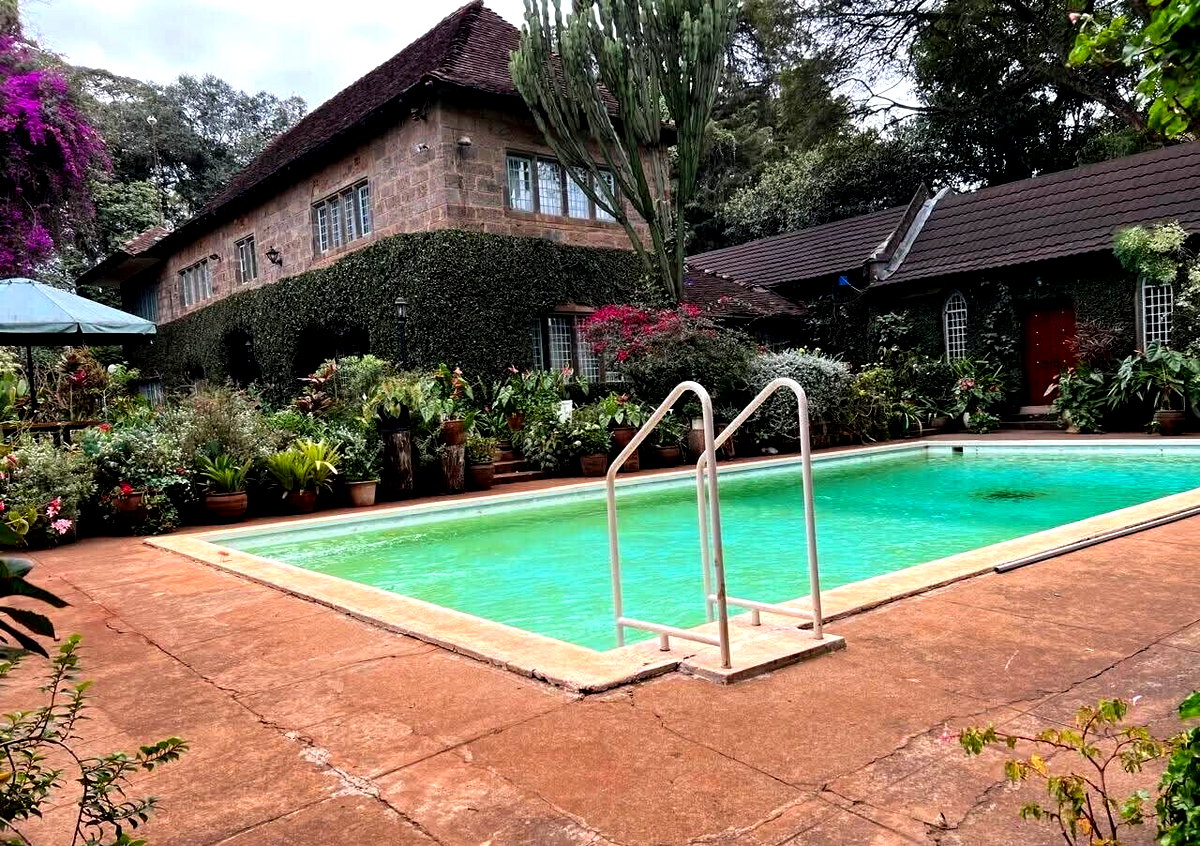 Old Muthaiga 4-Bed on 2 Acres with Guest House & Pool