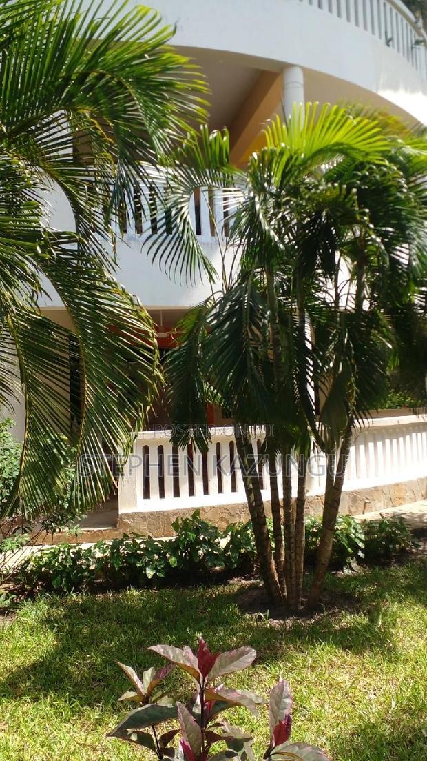 Furnished 3bdrm House in Golf &amp; Living, Ukunda for rent