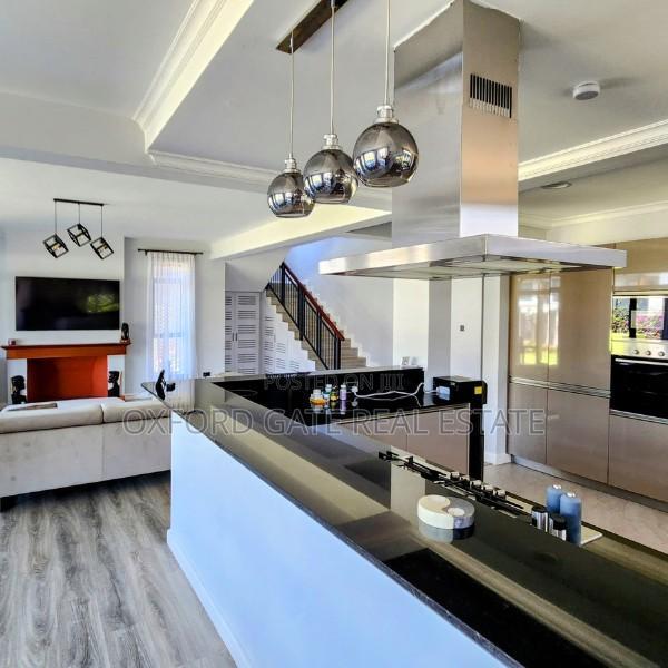 Furnished 4bdrm Townhouse / Terrace in Runda, Kiambu Road for rent