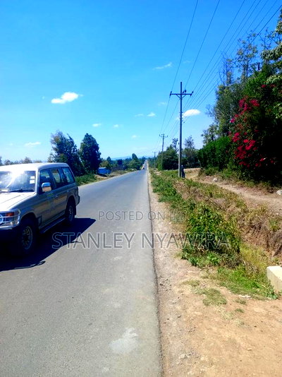 Plot Touching Nanyuki Nyeri Highway Close to Nanyuki - Image 1