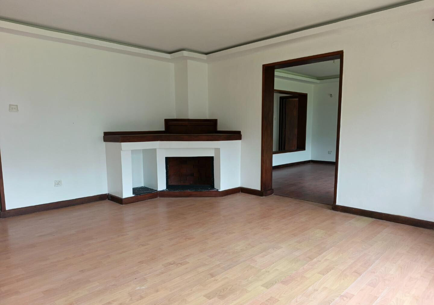 5BR All-Ensuite Townhouse with Private Garden - Runda