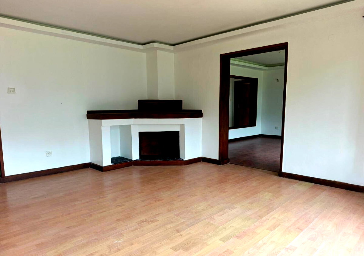 5BR All-Ensuite Townhouse with Private Garden - Runda