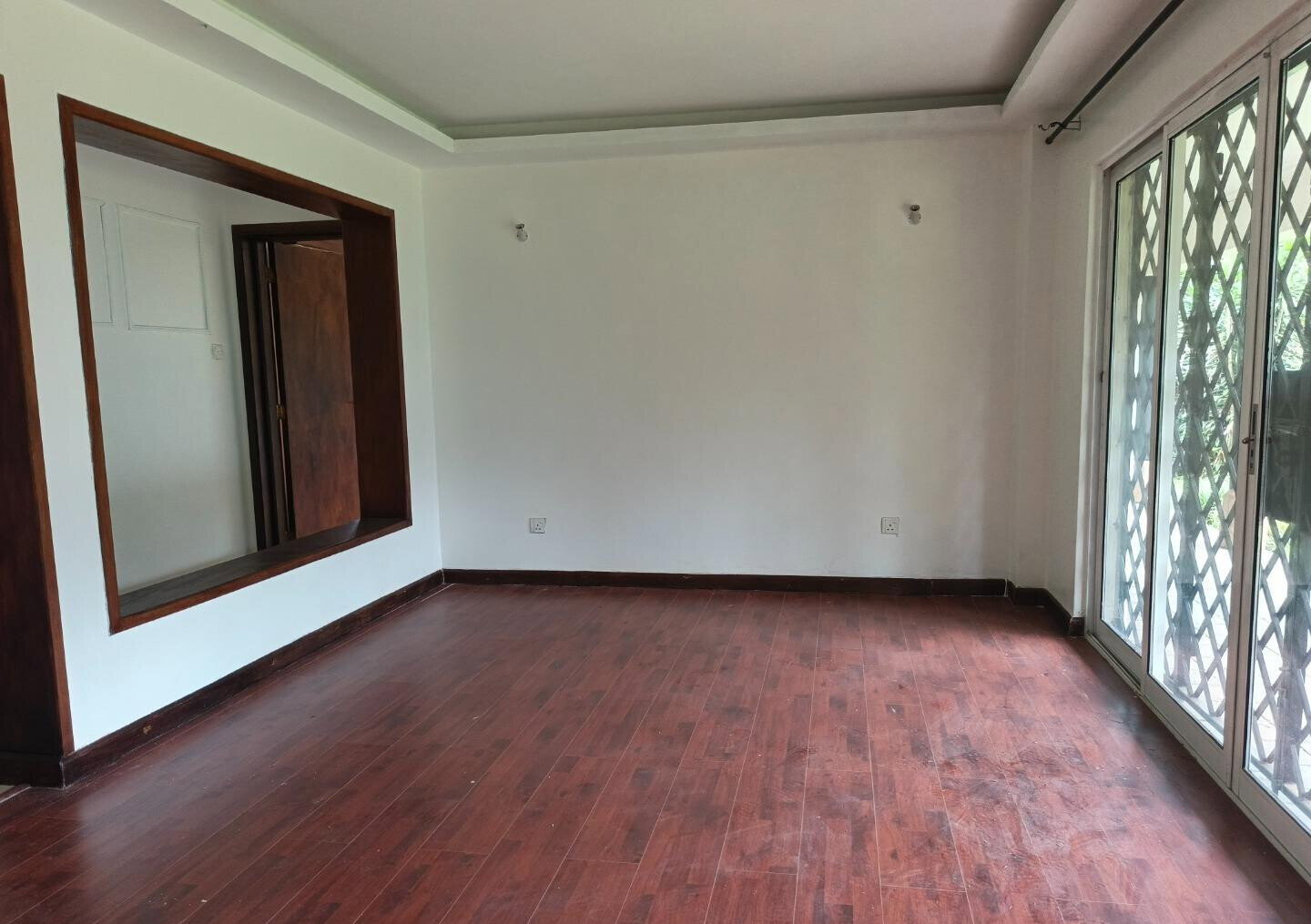 5BR All-Ensuite Townhouse with Private Garden - Runda