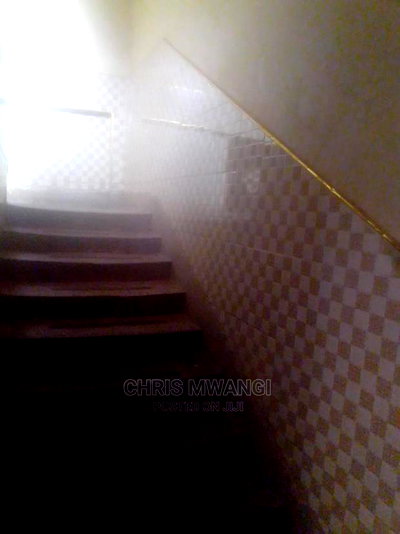 1bdrm Block of Flats in Hunters Estate for sale - Image 7