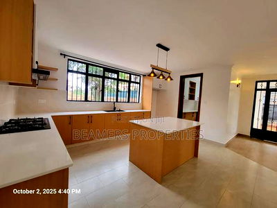 4bdrm Villa in Ruiru for sale - Image 4