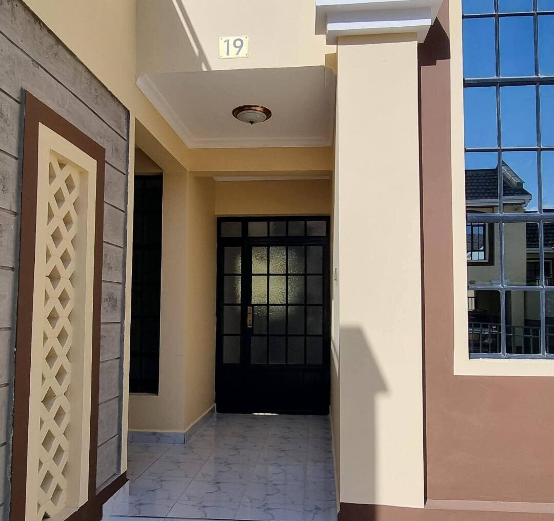 4BR All-Ensuite Townhouse with DSQ - Auction Reserve Ksh 12.2M
