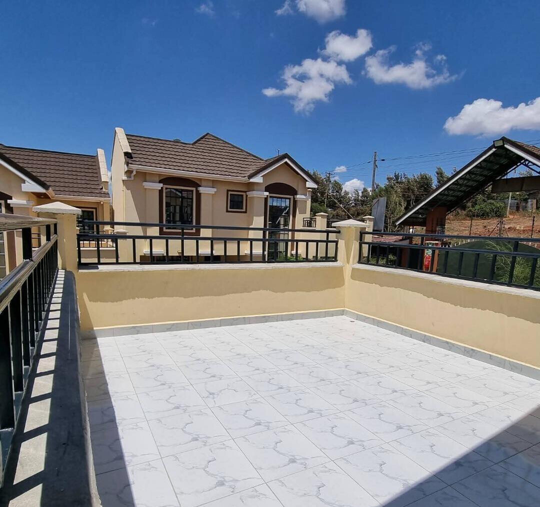4BR All-Ensuite Townhouse with DSQ - Auction Reserve Ksh 12.2M