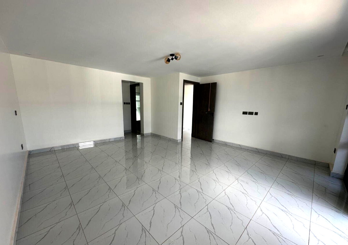 5BR All-Ensuite Villa with Rooftop Terrace - Kamakis, Ruiru