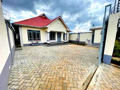 3bdrm Bungalow in Mugutha, Ruiru for sale - Image 1
