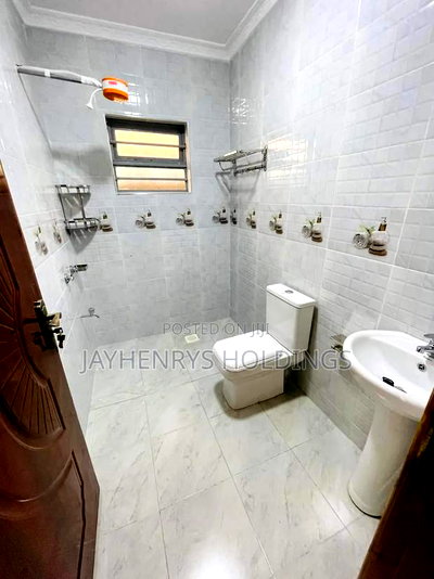 3bdrm Bungalow in Mugutha, Ruiru for sale - Image 7