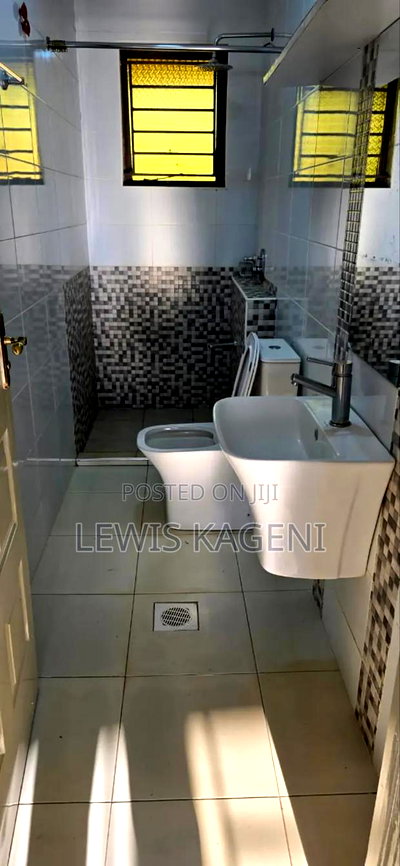 5bdrm Maisonette in Kamakis for rent - Image 12