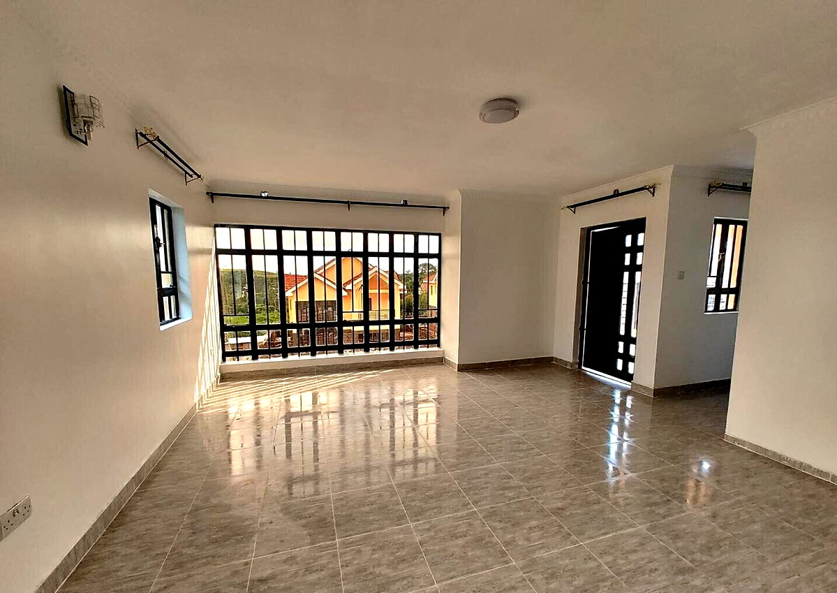 4BR Maisonette with Panoramic Balcony & Ready Title - Rimpa