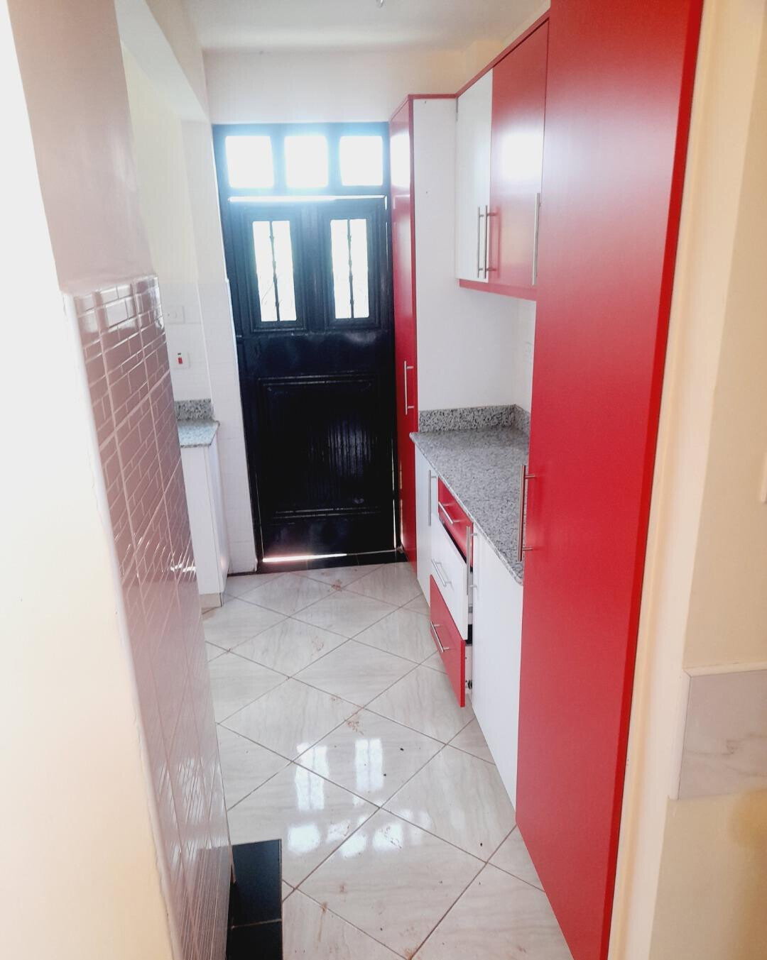 4BR All-Ensuite Townhouse with Solar Heating - Gikambura