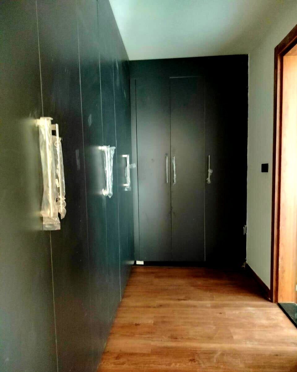 Elegant 5BR Villa with Fireplace & Generator - Lavington