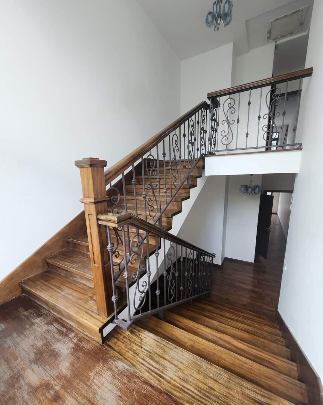 5-Ensuite Townhouse with Study & Solar Heating - Lavington