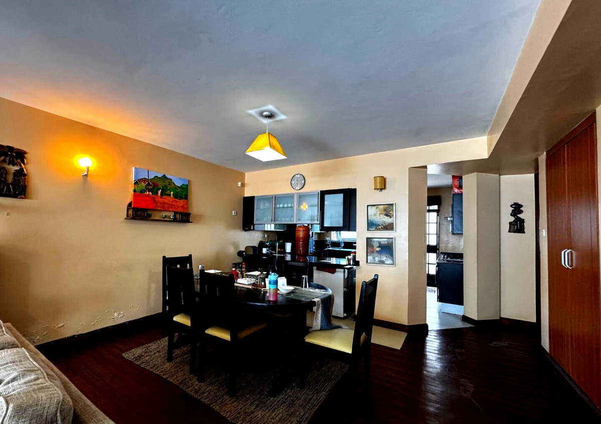 4-Ensuite Villa with Home Office & Jacuzzi - Lavington