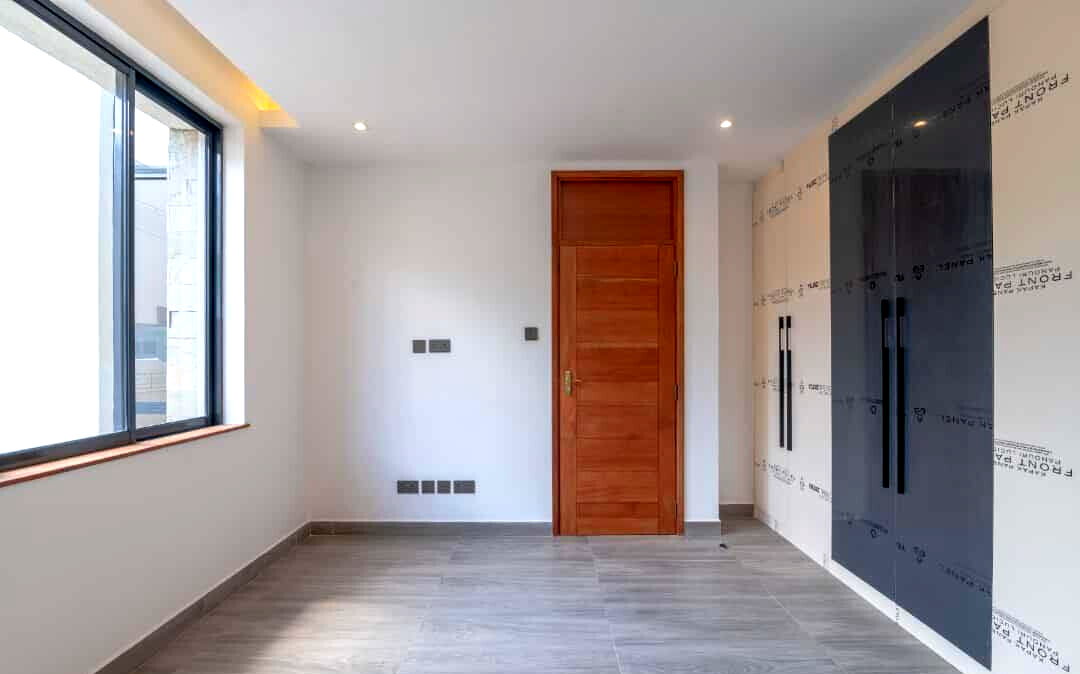 4-Storey Ultra-Modern Townhouse with Garden - Lavington
