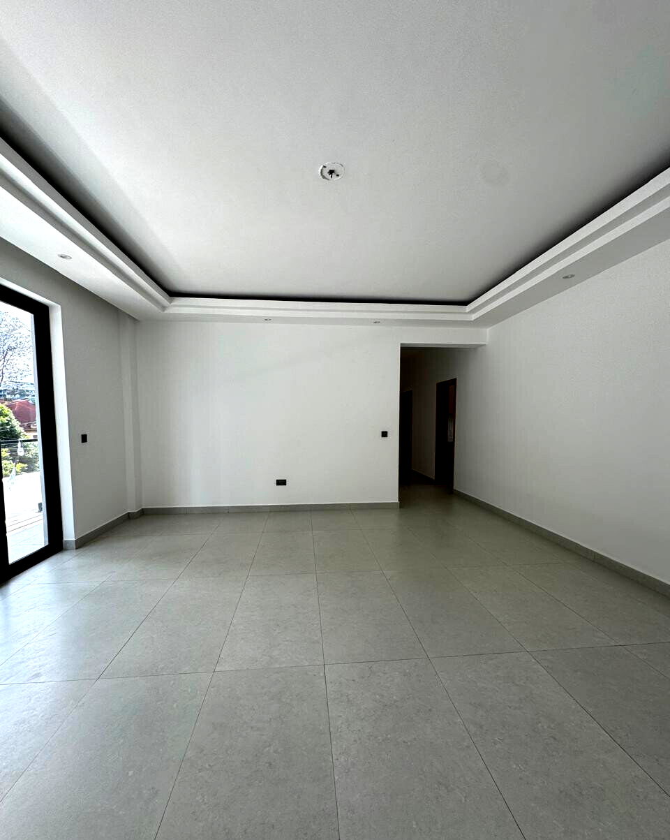 3BR All-Ensuite with DSQ & Gym - Brookside, Westlands
