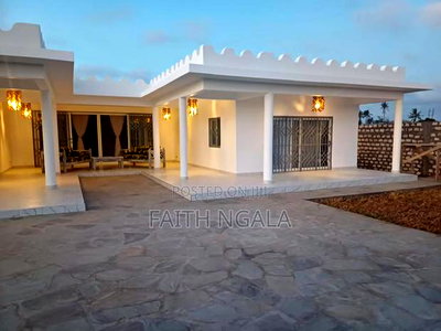 2bdrm Bungalow in Watamu for sale - Image 4