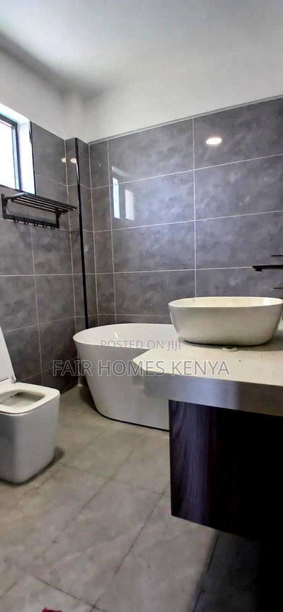 4bdrm Apartment in Valley Arcade, Lavington for sale - Image 20
