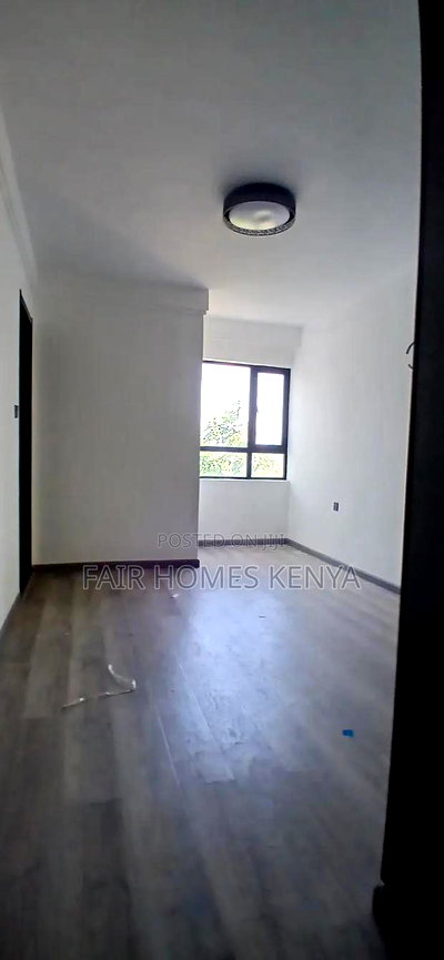 4bdrm Apartment in Valley Arcade, Lavington for sale - Image 9