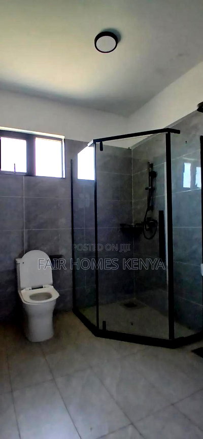 4bdrm Apartment in Valley Arcade, Lavington for sale - Image 14
