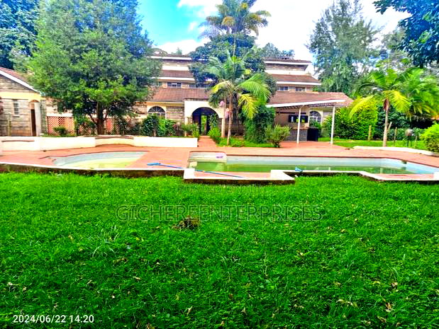 6bdrm Mansion in Mutero Road, Karen for rent