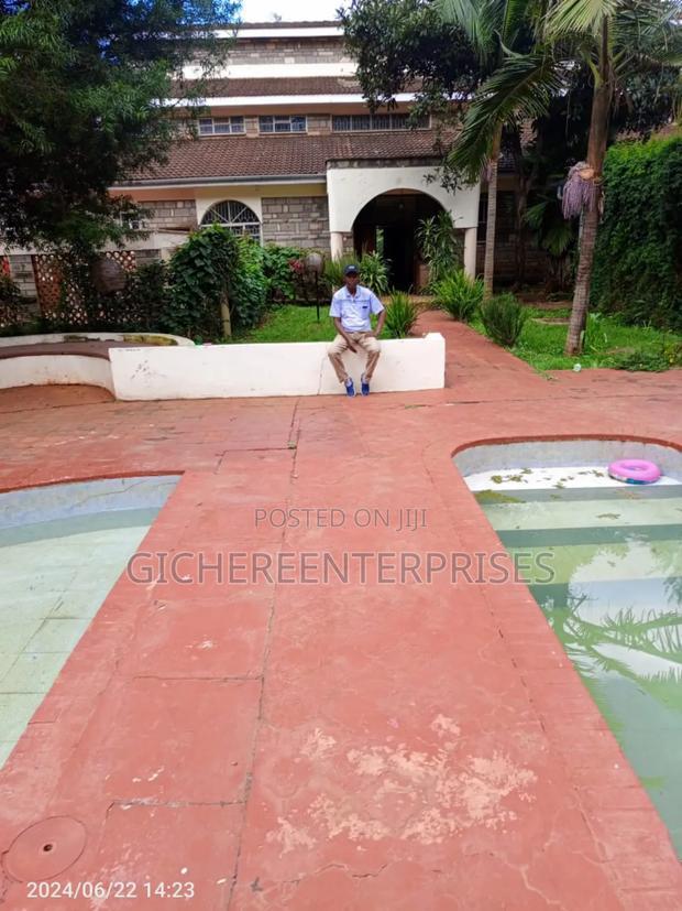 6bdrm Mansion in Mutero Road, Karen for rent