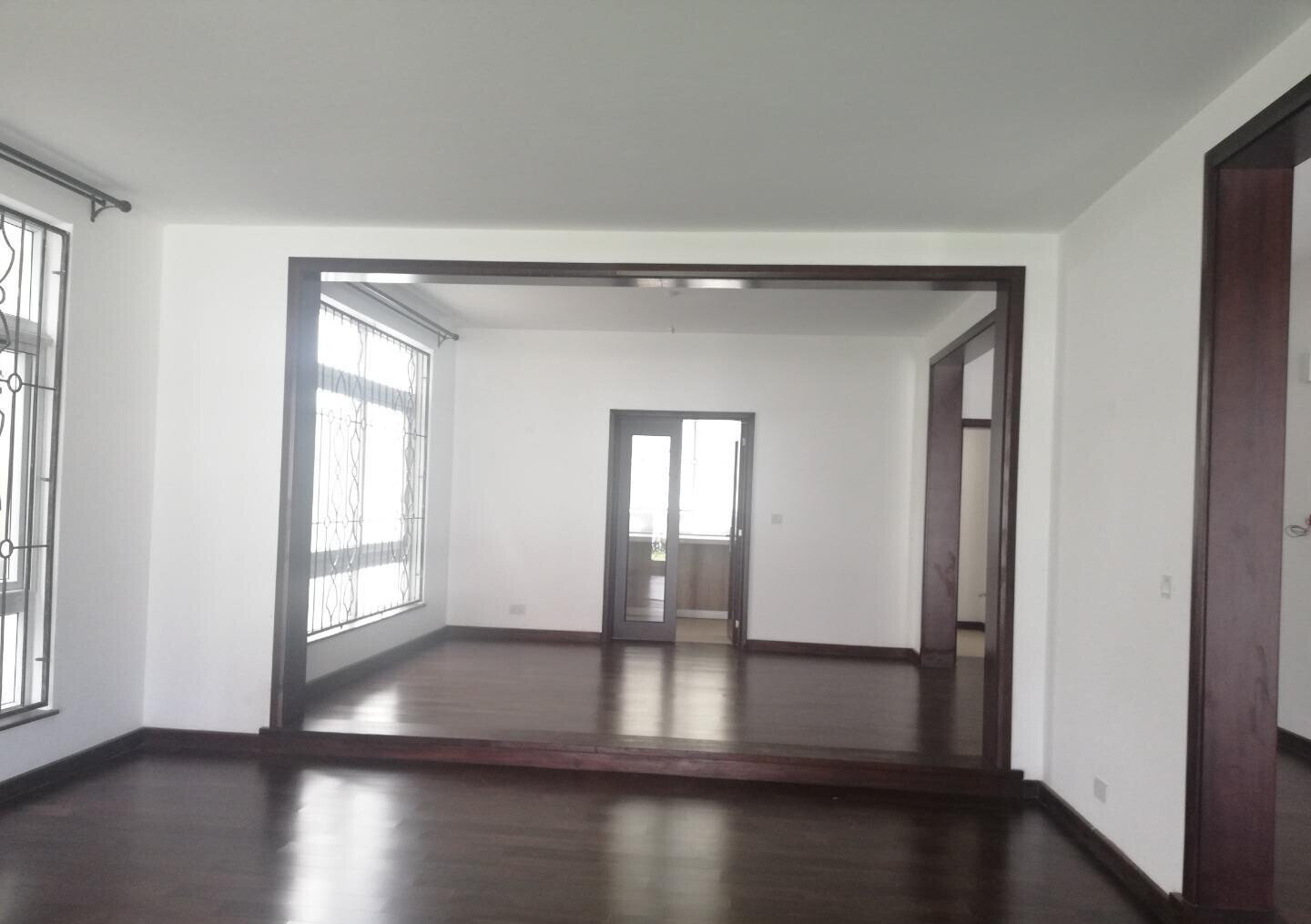 Newly Built 5-Ensuite Townhouse with Jacuzzi & Steam Bath - Lavington
